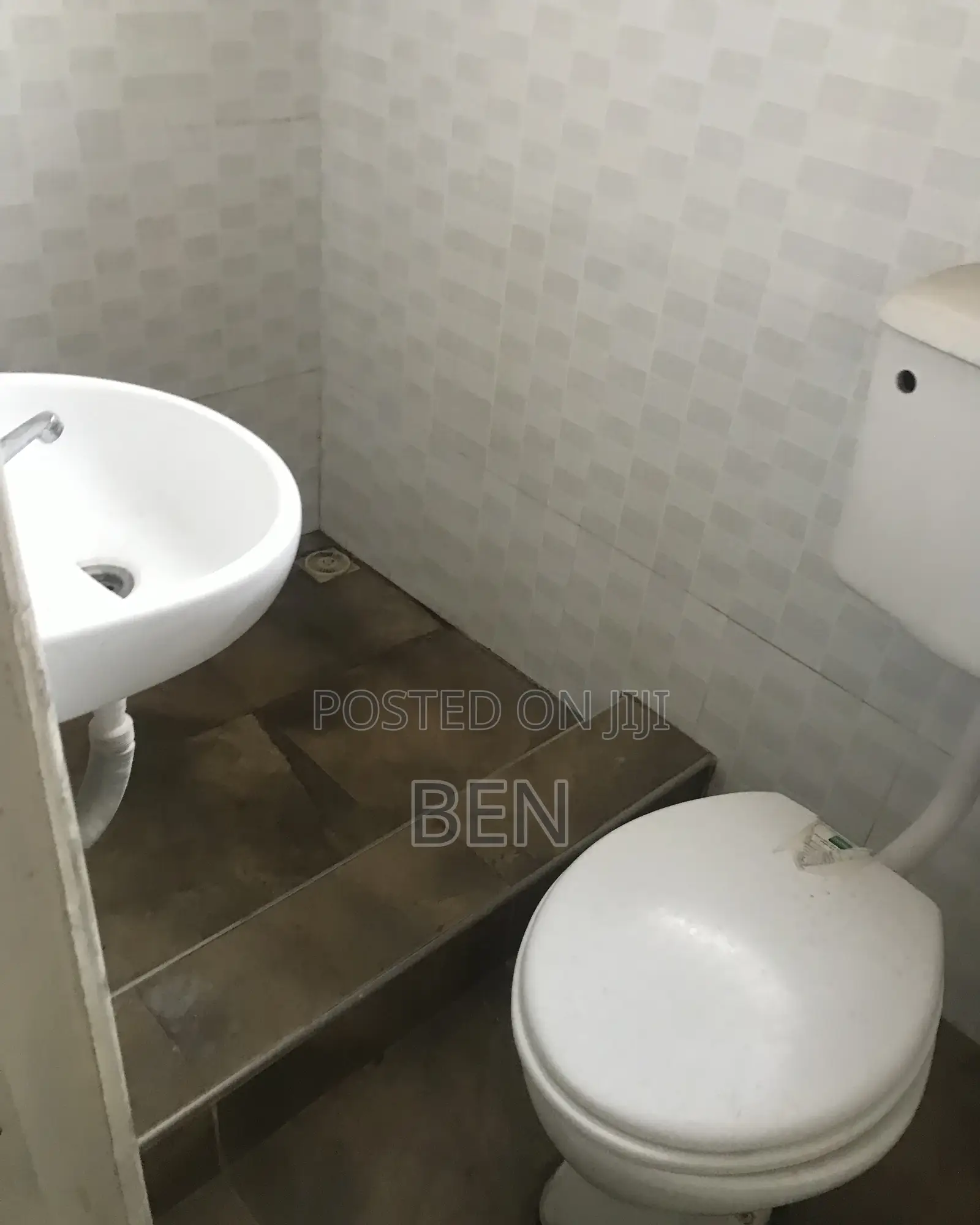 1bdrm House in Abelenkpe, Mosque Area for rent