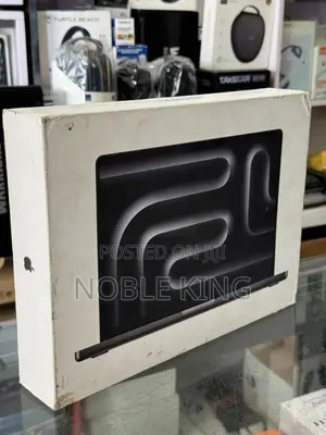 New Laptop Apple MacBook Pro 2024 M4 14-Inch 48GB Apple M4 SSD 500GB