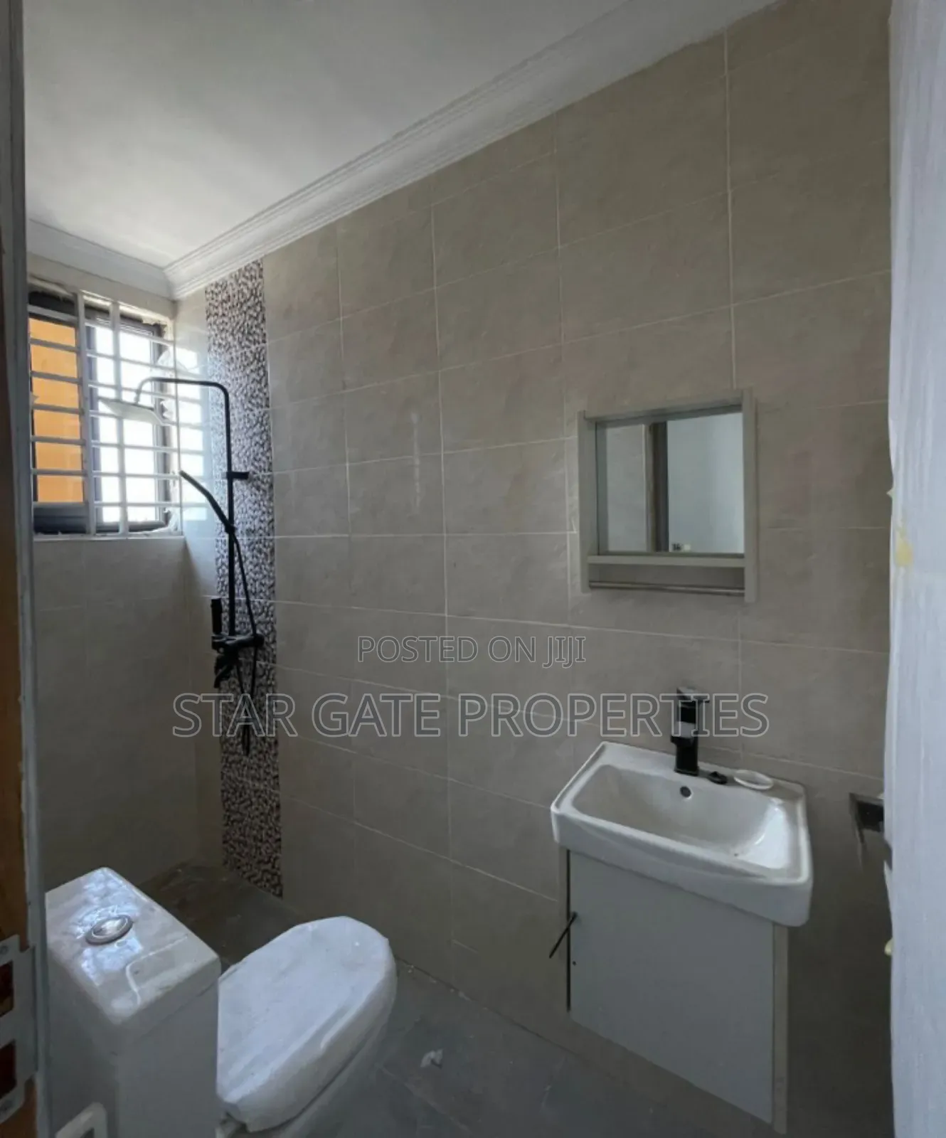 4bdrm House in Pakyi No 2 ( Santasi, Kumasi Metropolitan for sale