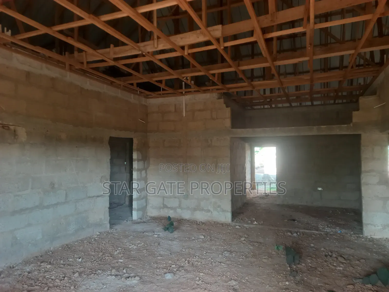 5bdrm House in Ejisu Onwe for sale