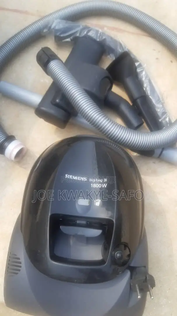 Incredible Siemens 1800w 3l Big Bag Vacuum Cleaner. Top Condition.