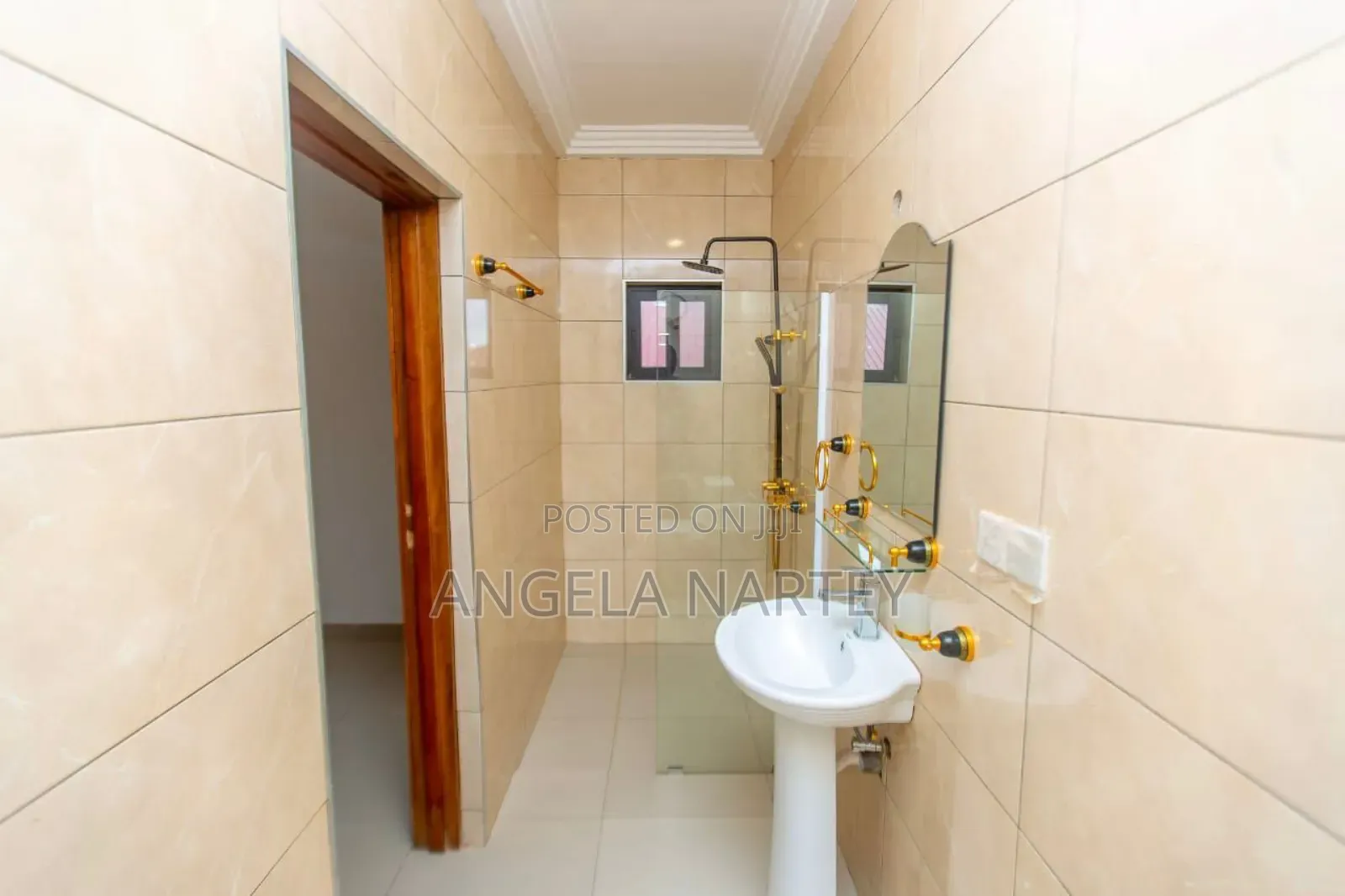 3bdrm House in Oyarifa for sale