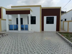 Three Bedroom for at Kasoa Krispo Brand New