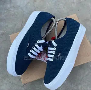 Vans Low Top Black Unisex Sneaker In Different Colours, Swipe >>>
