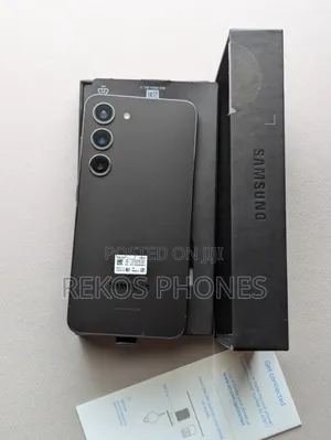 New Samsung Galaxy S23 256 GB Black