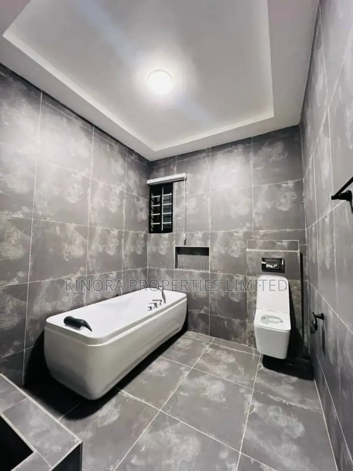 4bdrm Duplex in Abokobi for sale