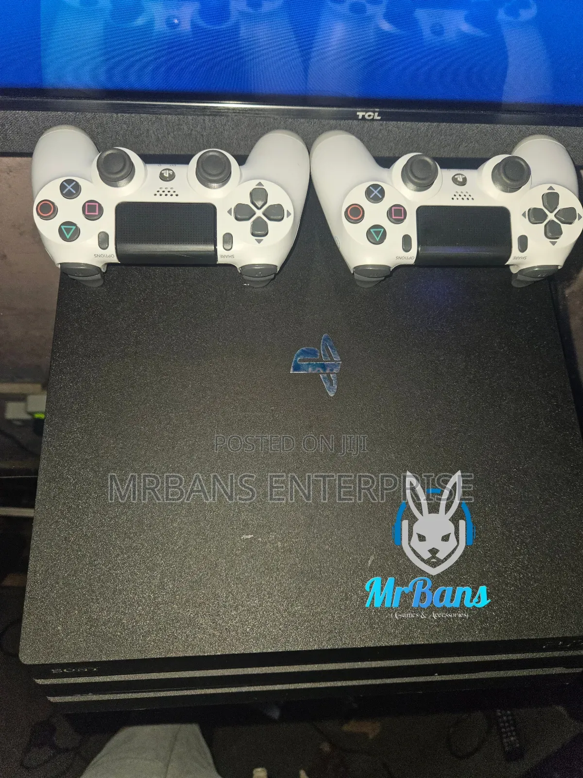 Playstation 4 Pro 1tb Jailbreak 17 Games 2 Controllers
