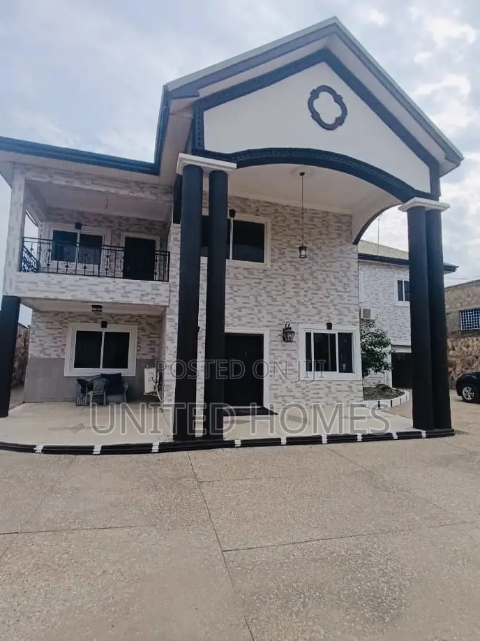 4bdrm House in Weija for rent