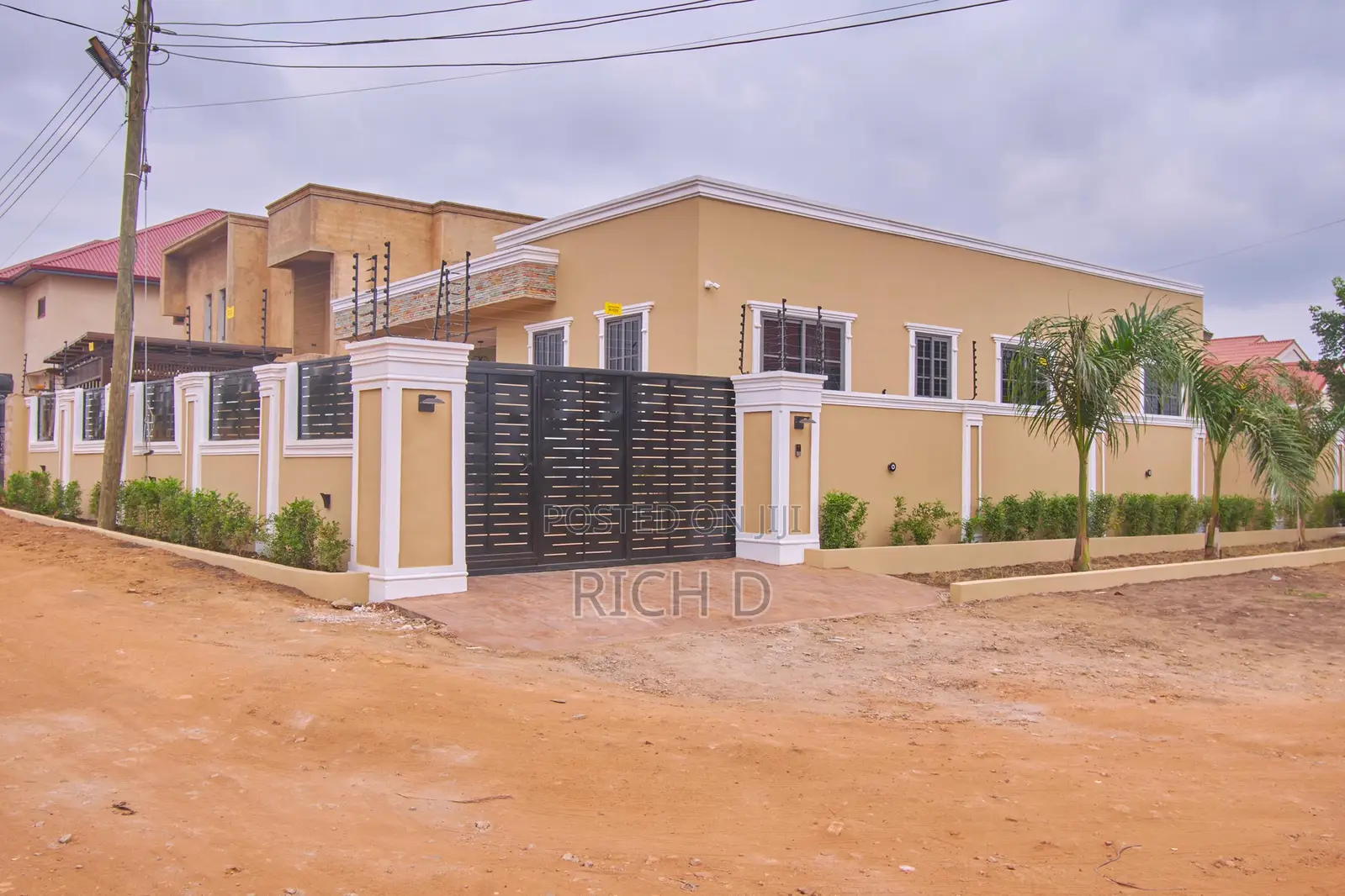 3bdrm House in Community 25 for sale