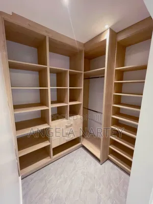 3bdrm House in Oyarifa for sale