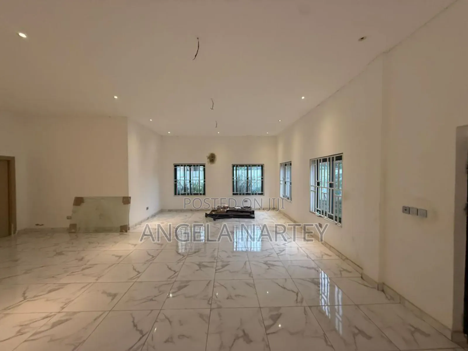 3bdrm House in Oyarifa for sale