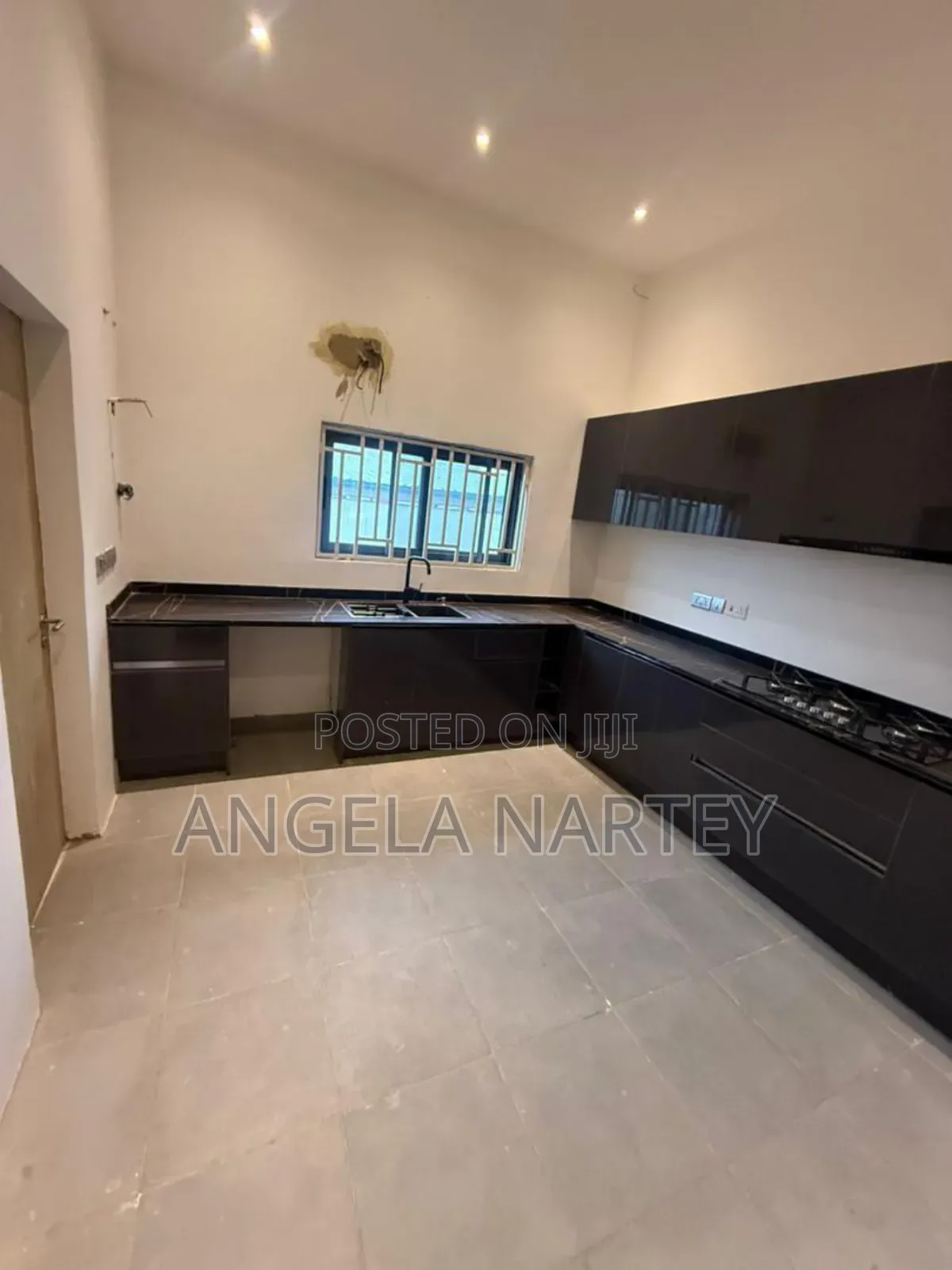 3bdrm House in Oyarifa for sale