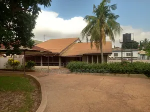 4bdrm House in Kwadaso Odineho, Kumasi Metropolitan for sale