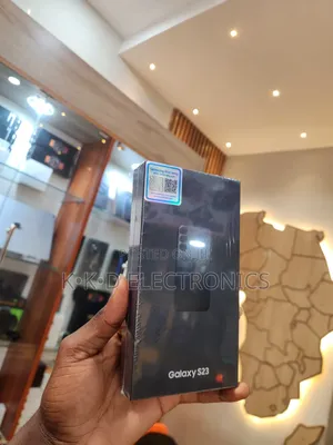 New Samsung Galaxy S23 128 GB Black