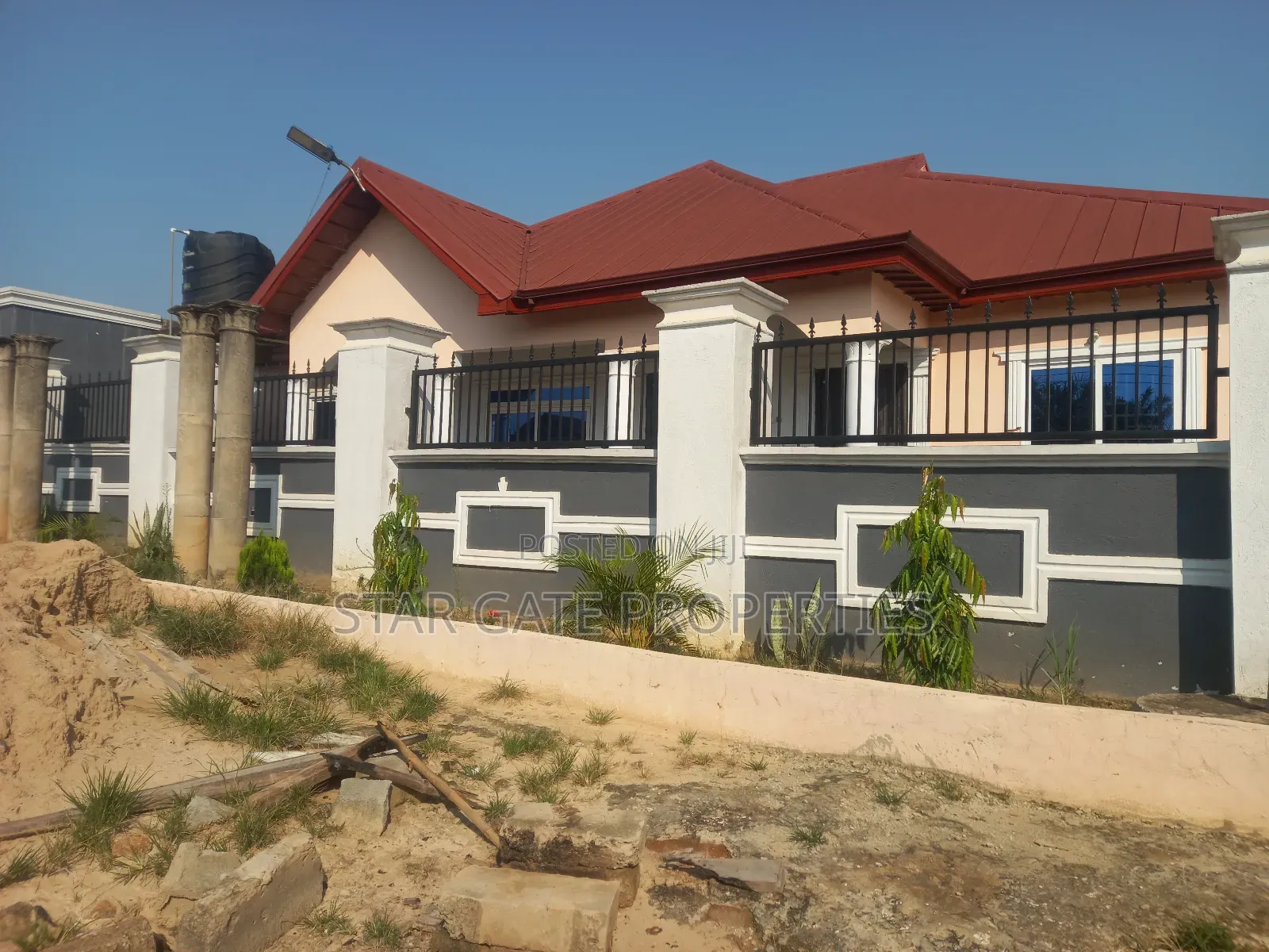 4bdrm House in Owhim Amanfrom, Kumasi Metropolitan for sale