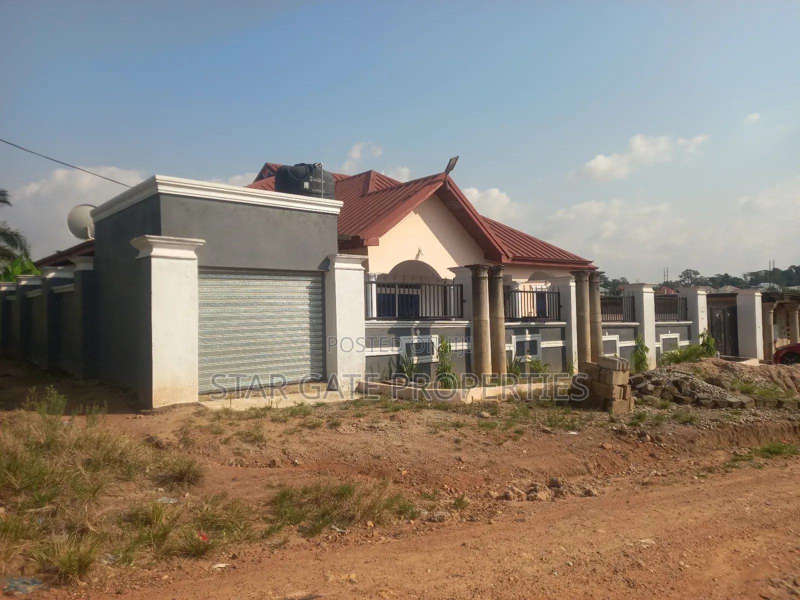 4bdrm House in Owhim Amanfrom, Kumasi Metropolitan for sale