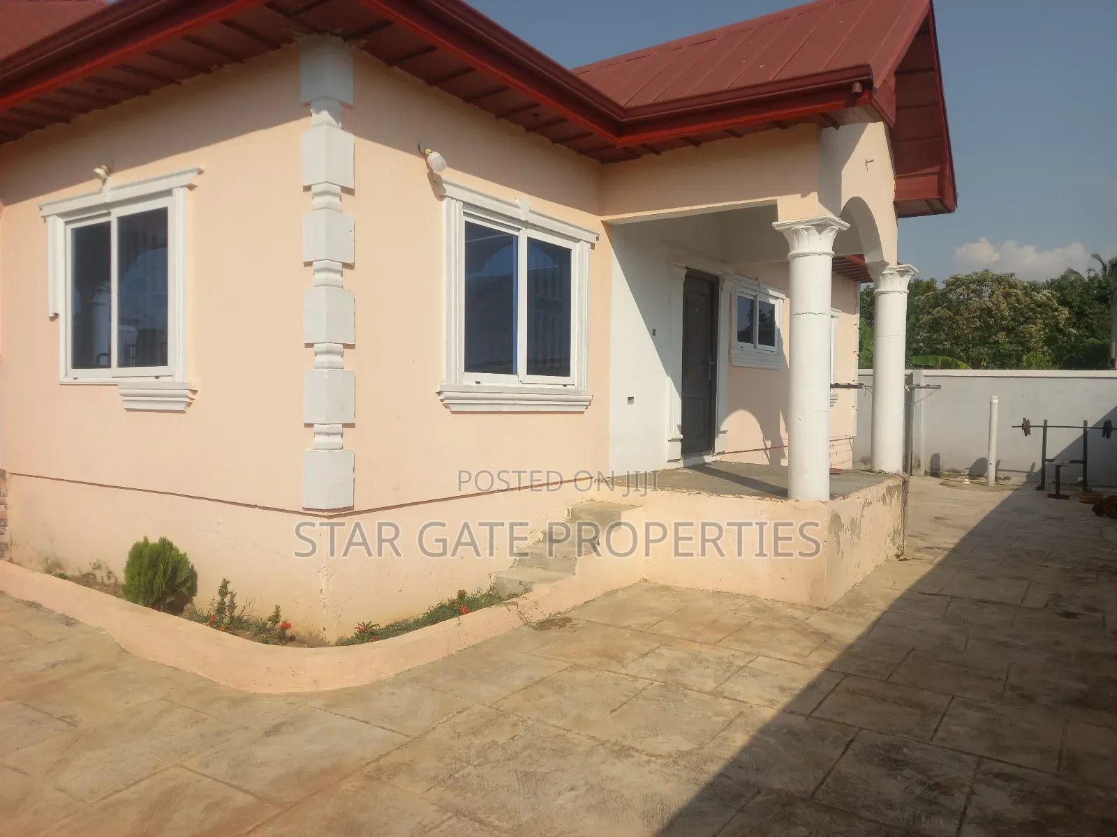 4bdrm House in Owhim Amanfrom, Kumasi Metropolitan for sale