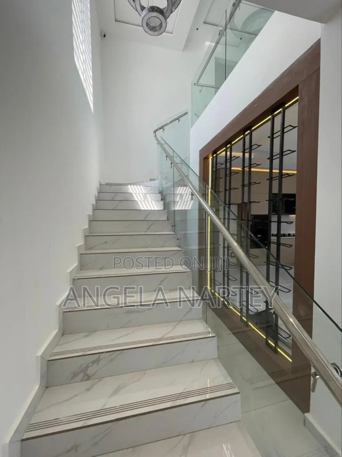 4bdrm House in Kwabenya, Accra Metropolitan for sale