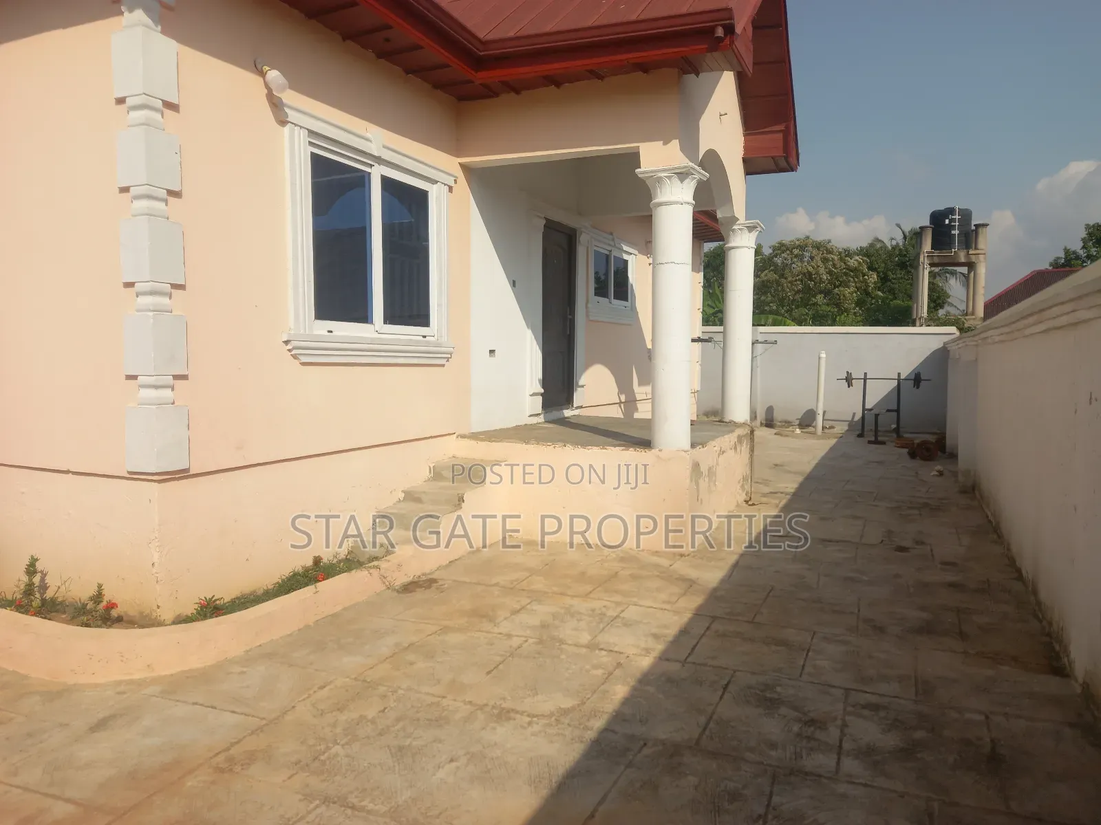 4bdrm House in Owhim Amanfrom, Kumasi Metropolitan for sale