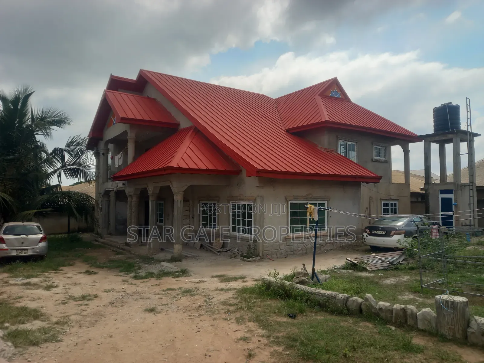 7bdrm House in Kenyasi Abrem, Kumasi Metropolitan for sale