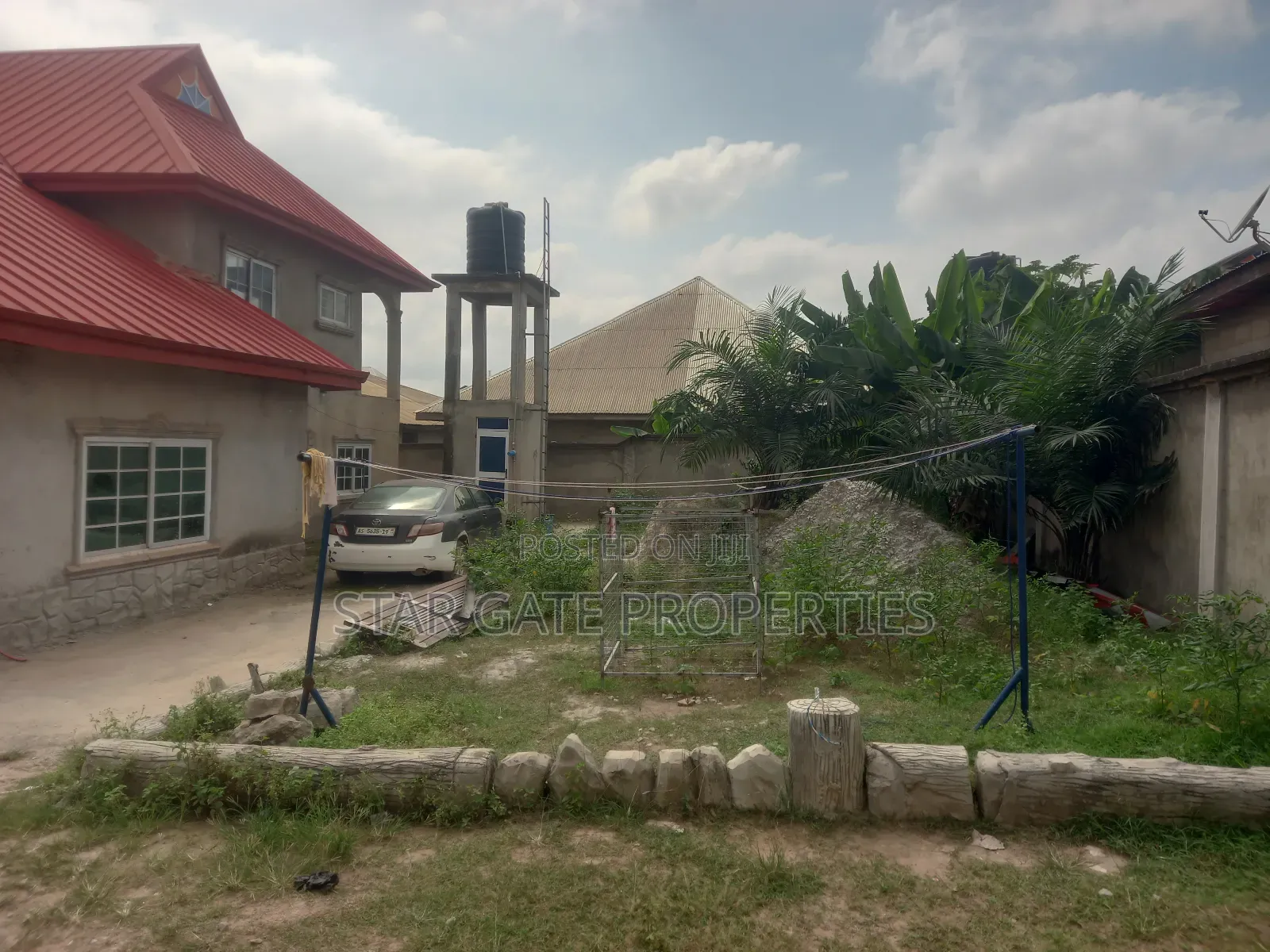 7bdrm House in Kenyasi Abrem, Kumasi Metropolitan for sale