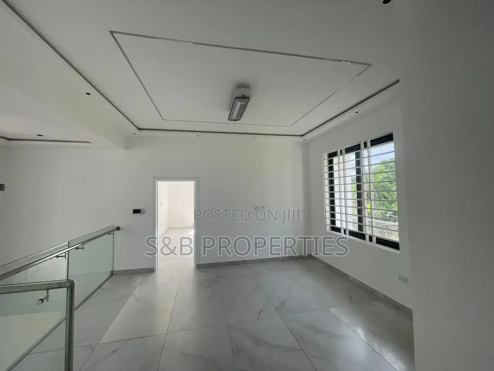 5bdrm House in Kwabenya for sale