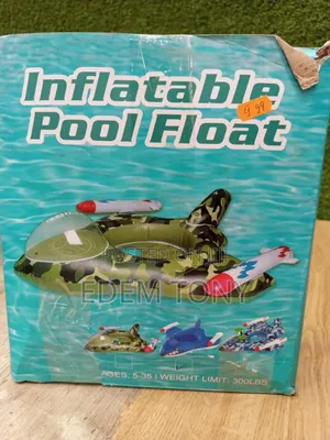 Yeereen Inflatable Shark Pool Float With a Built-in Water Gun