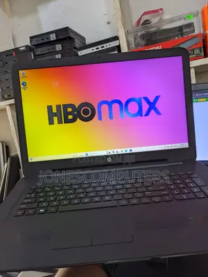 Laptop HP Pavilion 17 8GB Intel Core i5 HDD 1T