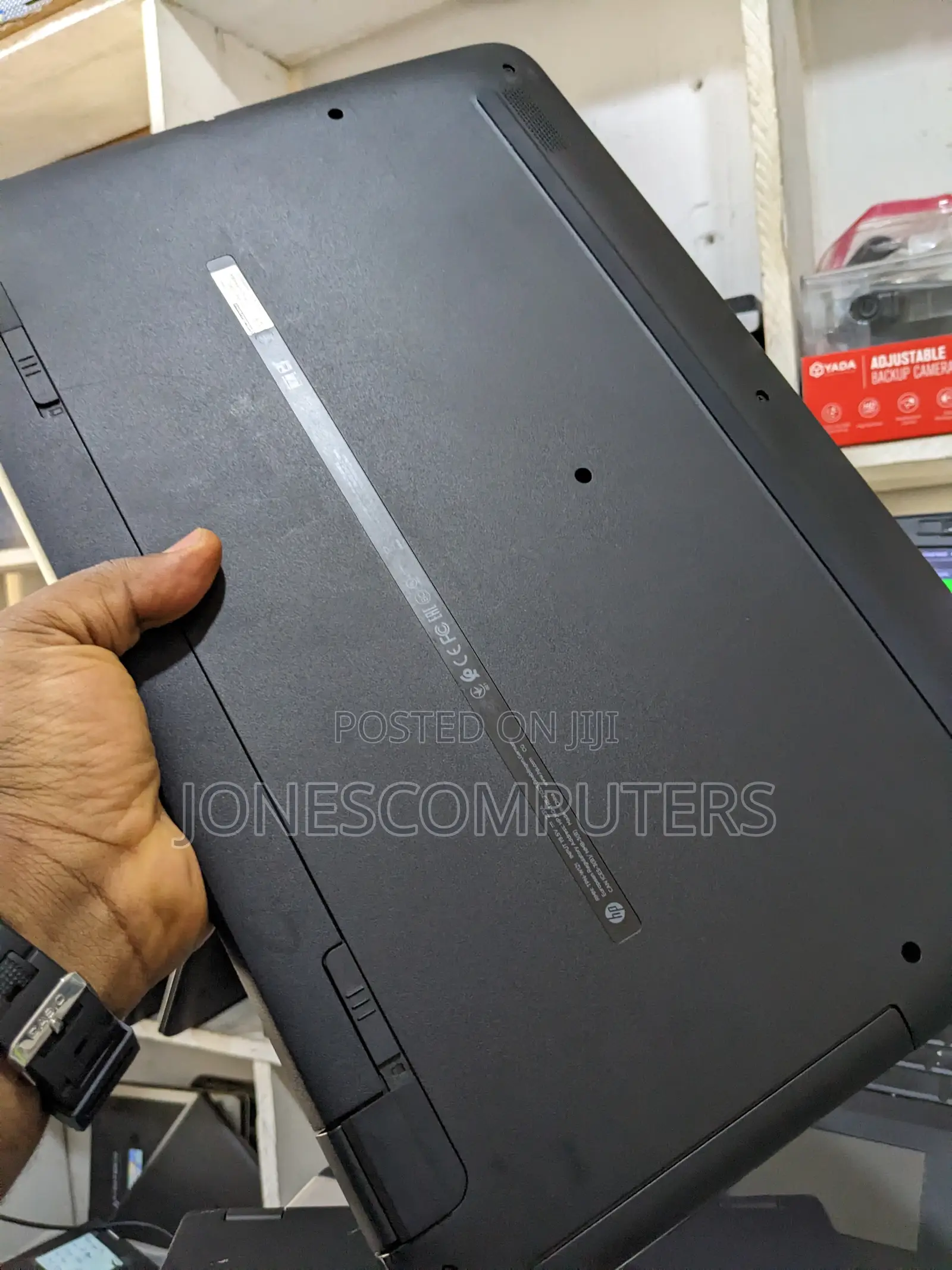 Laptop HP Pavilion 17 8GB Intel Core i5 HDD 1T