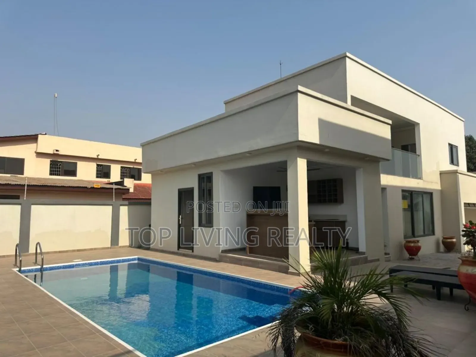 Furnished 4bdrm Villa in Dzorwulu for rent