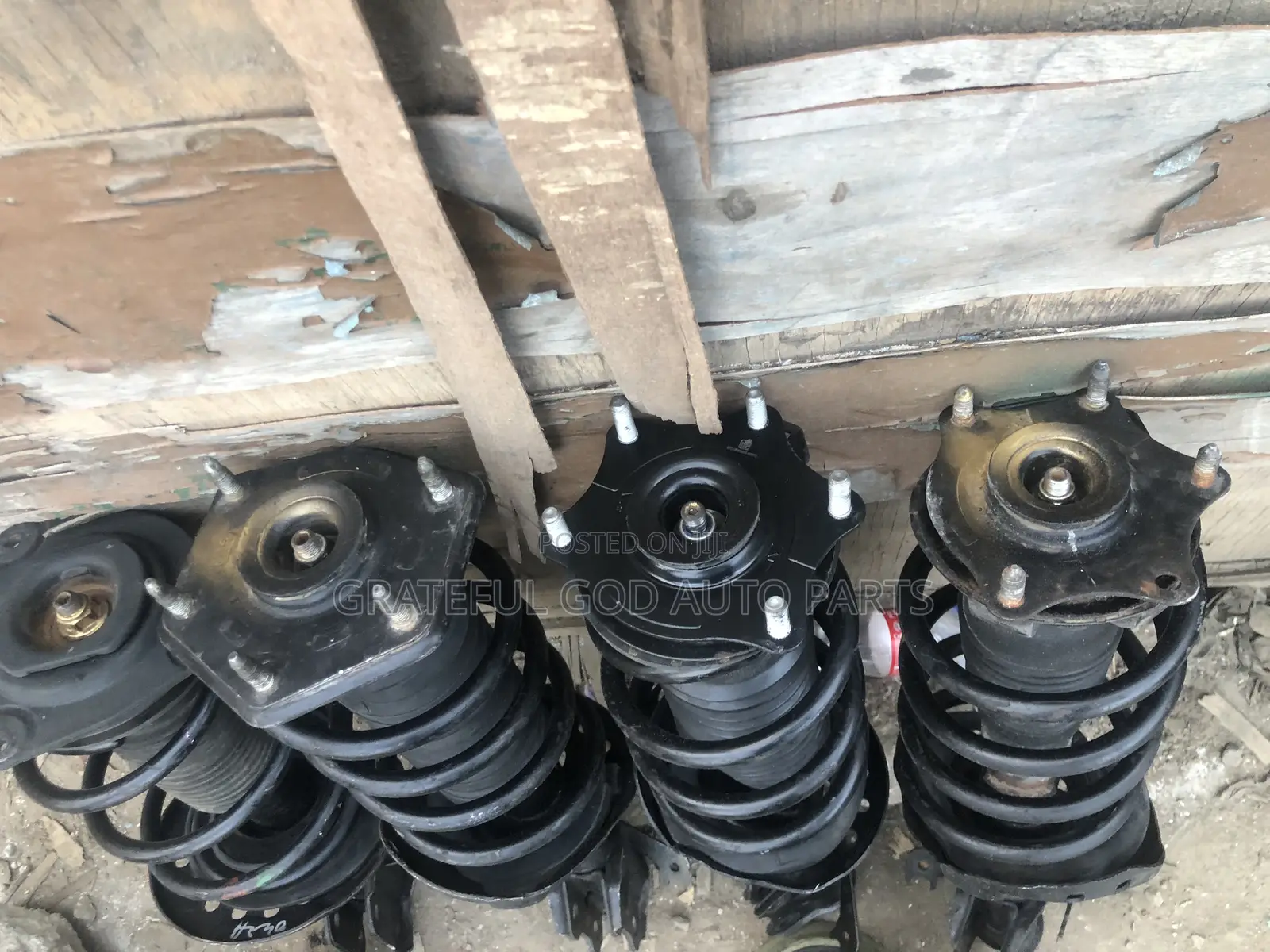 Honda Cr-v Shock Absorbers and All Other Honda Parts Available