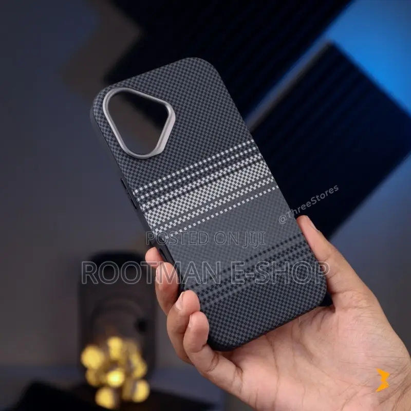 Face-Off Transparent Magsafe Case iPhone 17