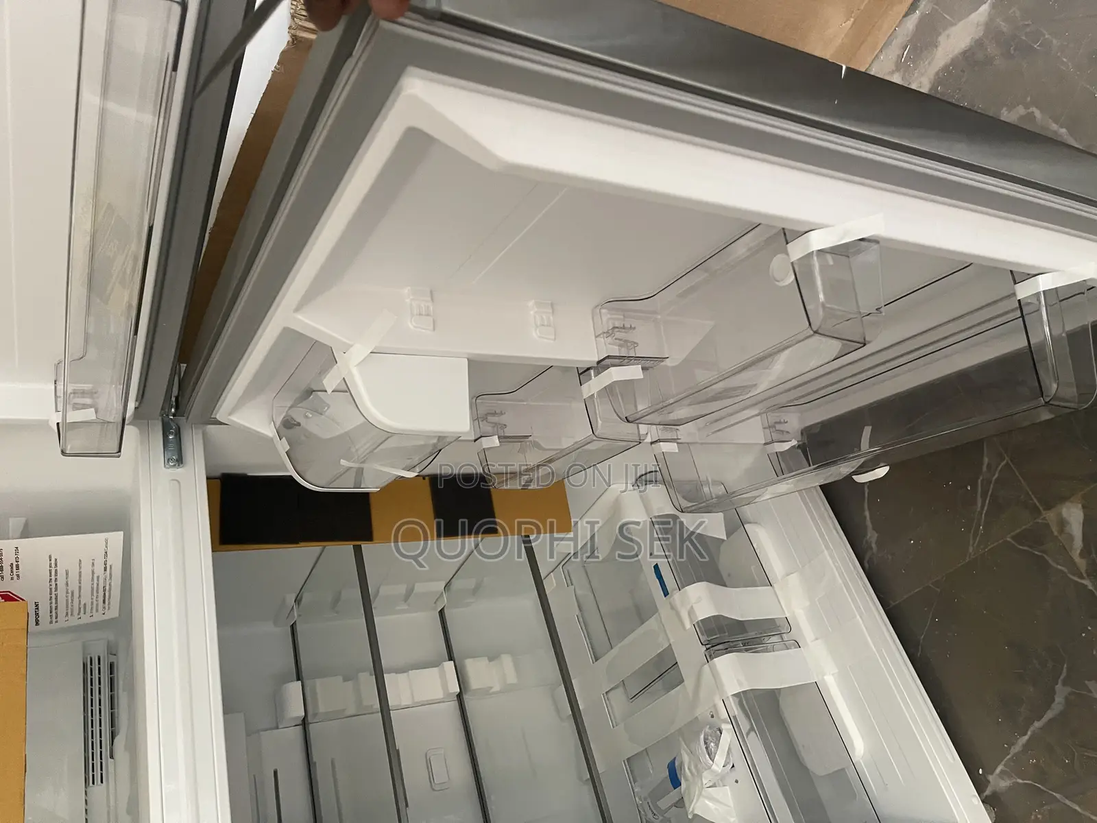 Midea Mrt18d3b** 512 Litre Top Freezer Refrigerator