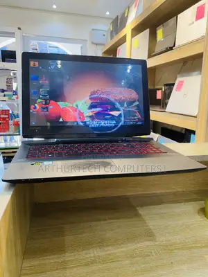 Lenovo Legion Y7000P IRX9 Gaming Laptop 16GB Intel Core I5 SSD 256GB