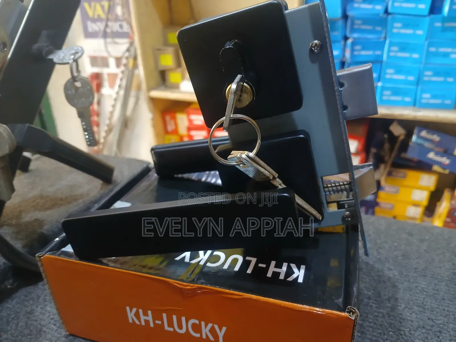 Black Separate Toilet Lock