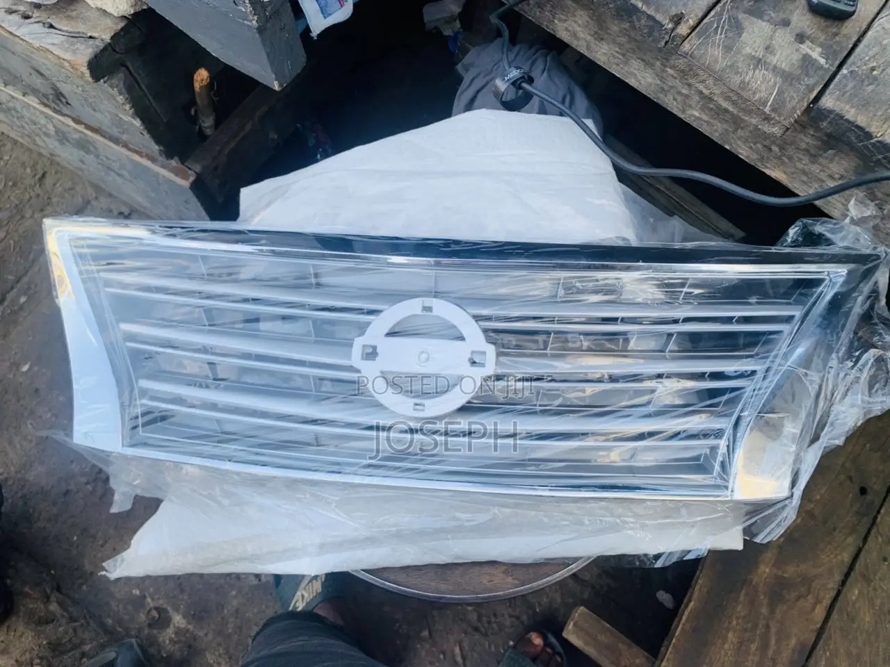Sentra 2013,2014,2015 Top Grille