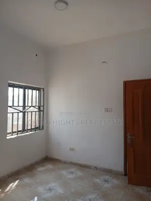 1bdrm Apartment in C 25 Police Station, Tema Metropolitan for rent
