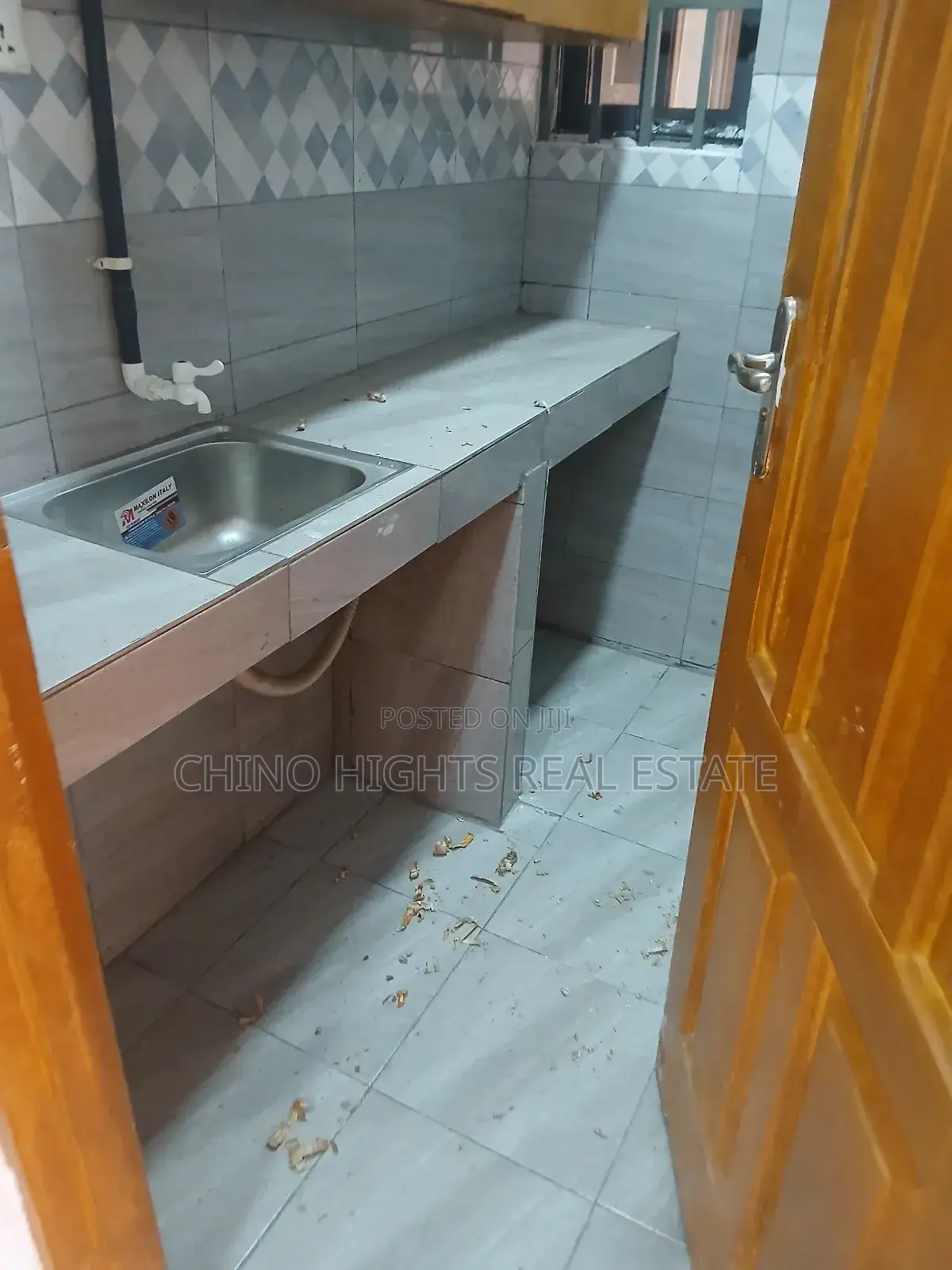 1bdrm Apartment in C 25 Police Station, Tema Metropolitan for rent
