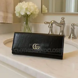 Sleek Ladies Purse