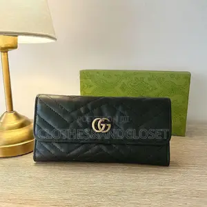 Sleek Ladies Purse