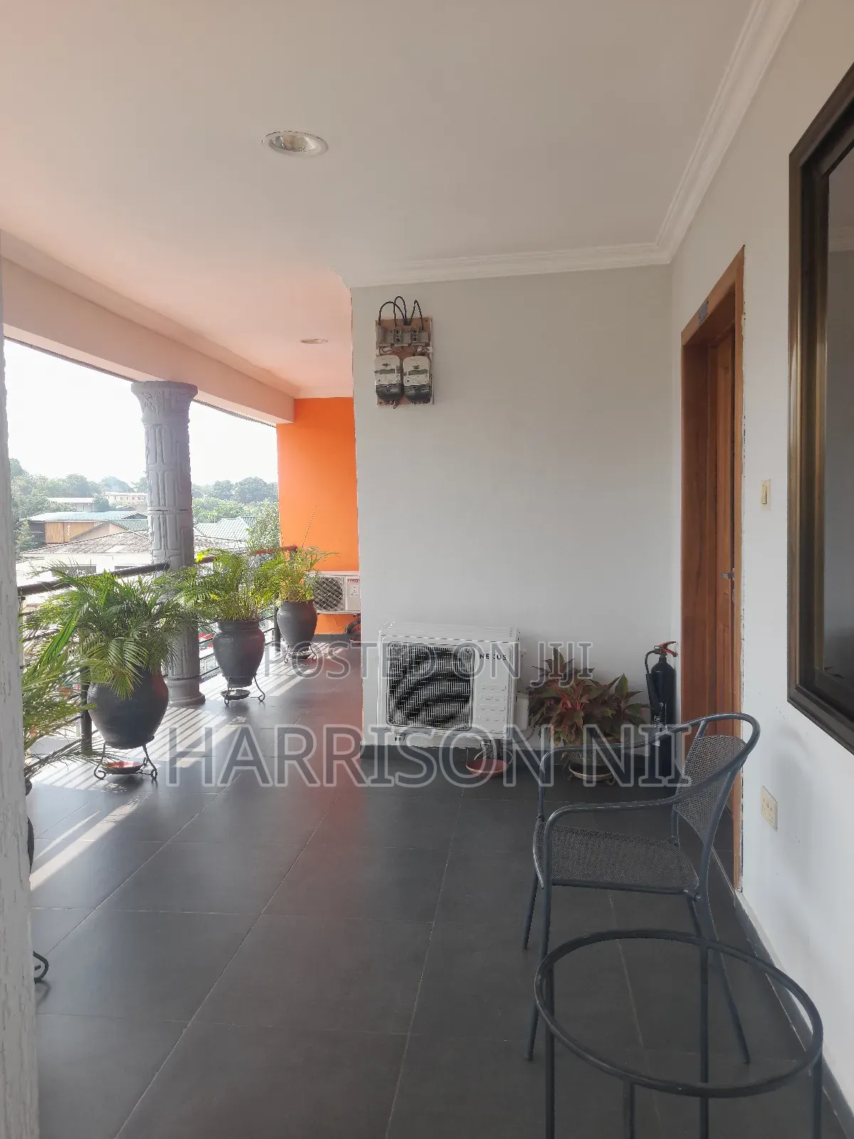 Furnished Studio Apartment in Asylumdown for rent