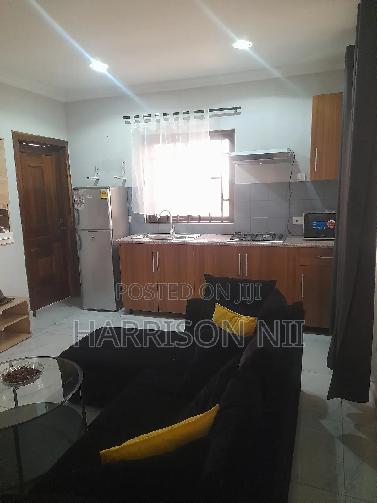 Furnished Studio Apartment in Asylumdown for rent