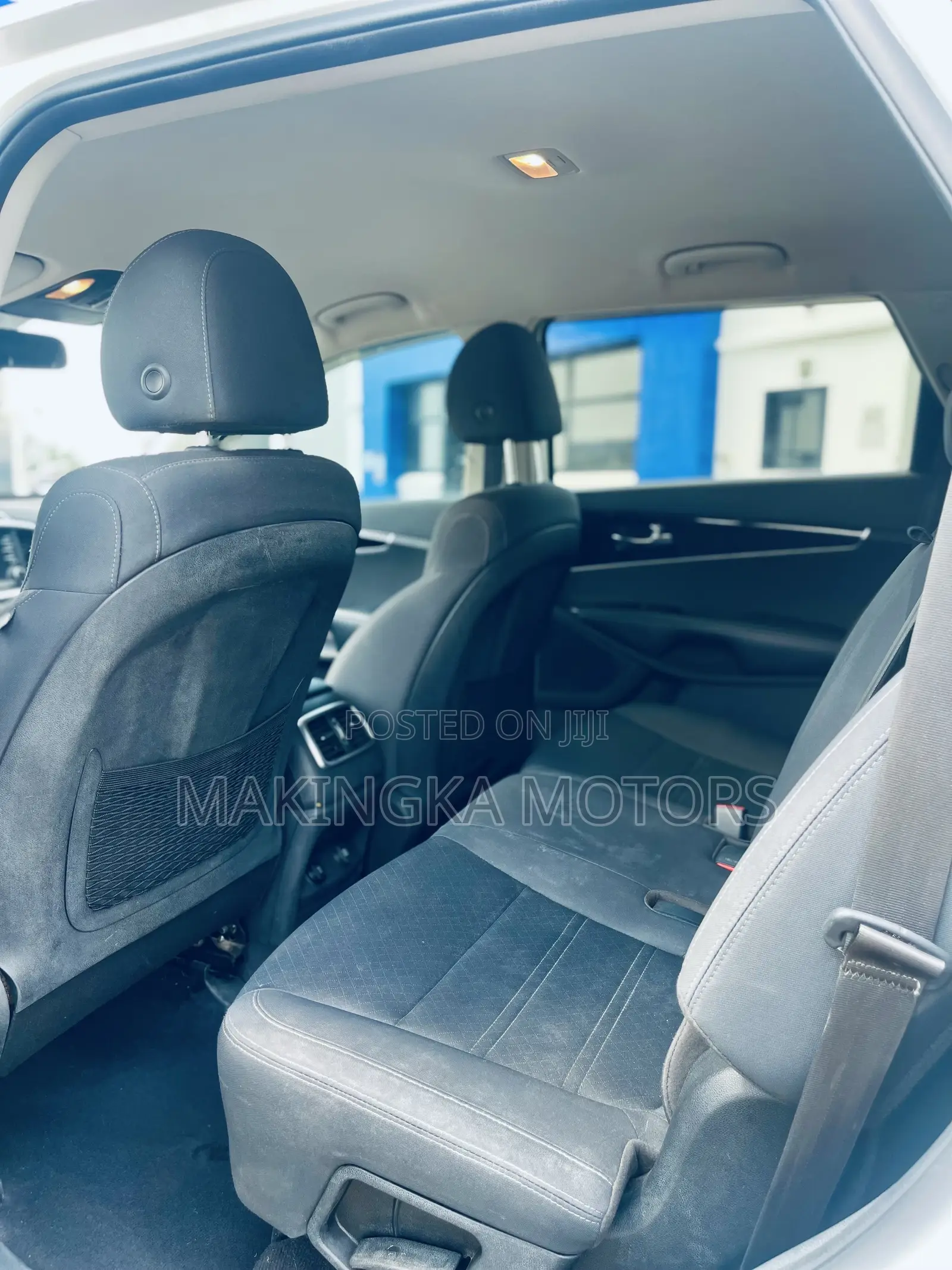 Kia Sorento 2.4L LX AWD 2019 White