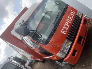 Container Truck