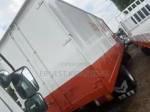 Container Truck