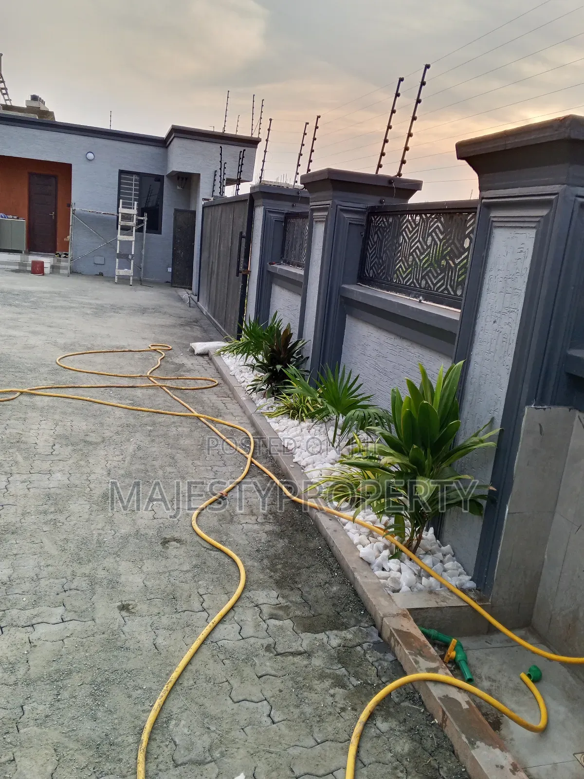 2bdrm Apartment in Lashibi, Spintex for rent