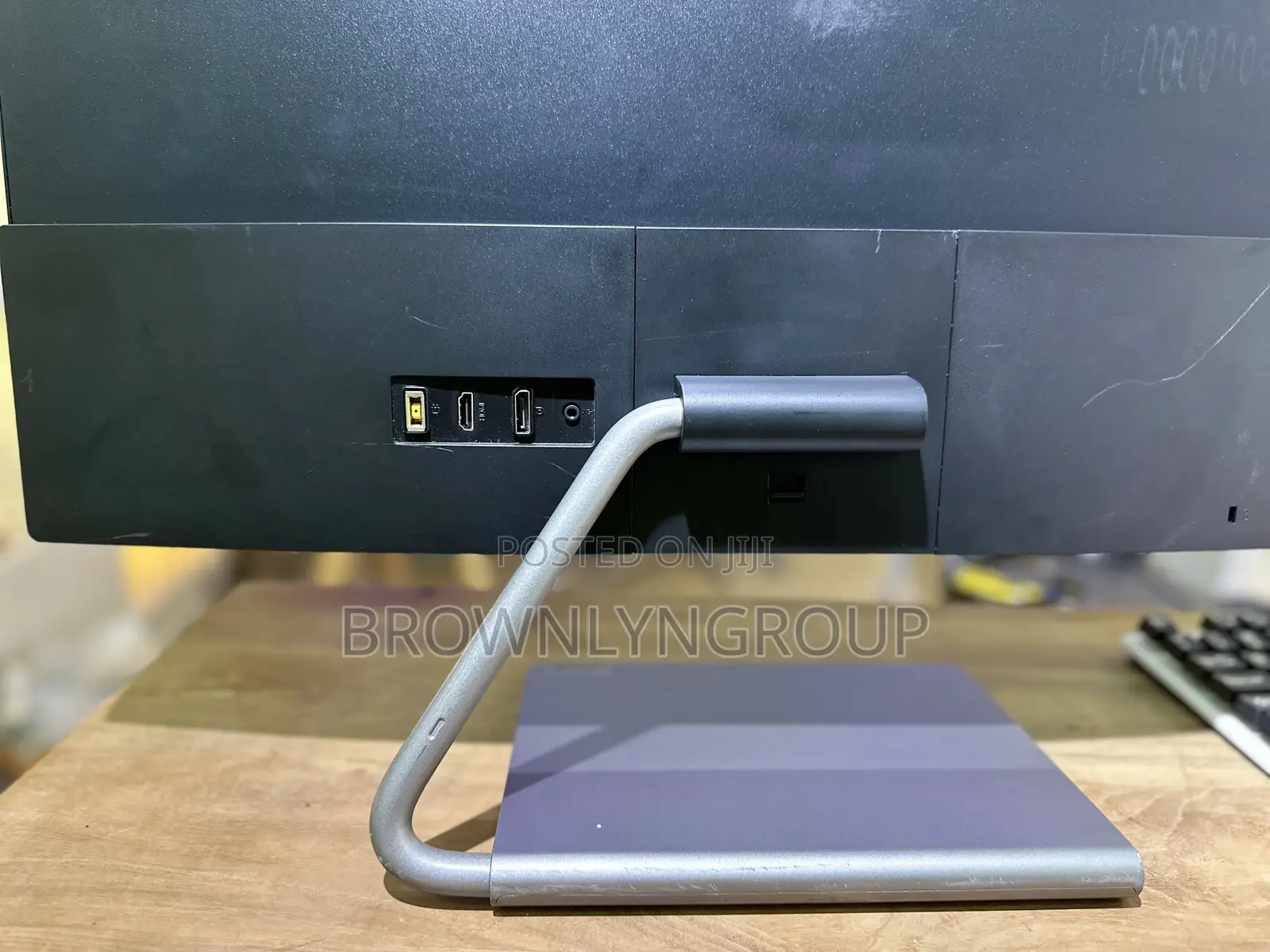 Lenovo QHD 27" Ips LCD Monitor