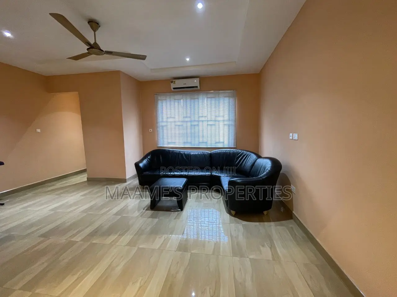 6bdrm Duplex in Pokuase for sale