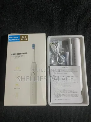 Electric Toothbrush Set, Comes With 4 Brush Heads