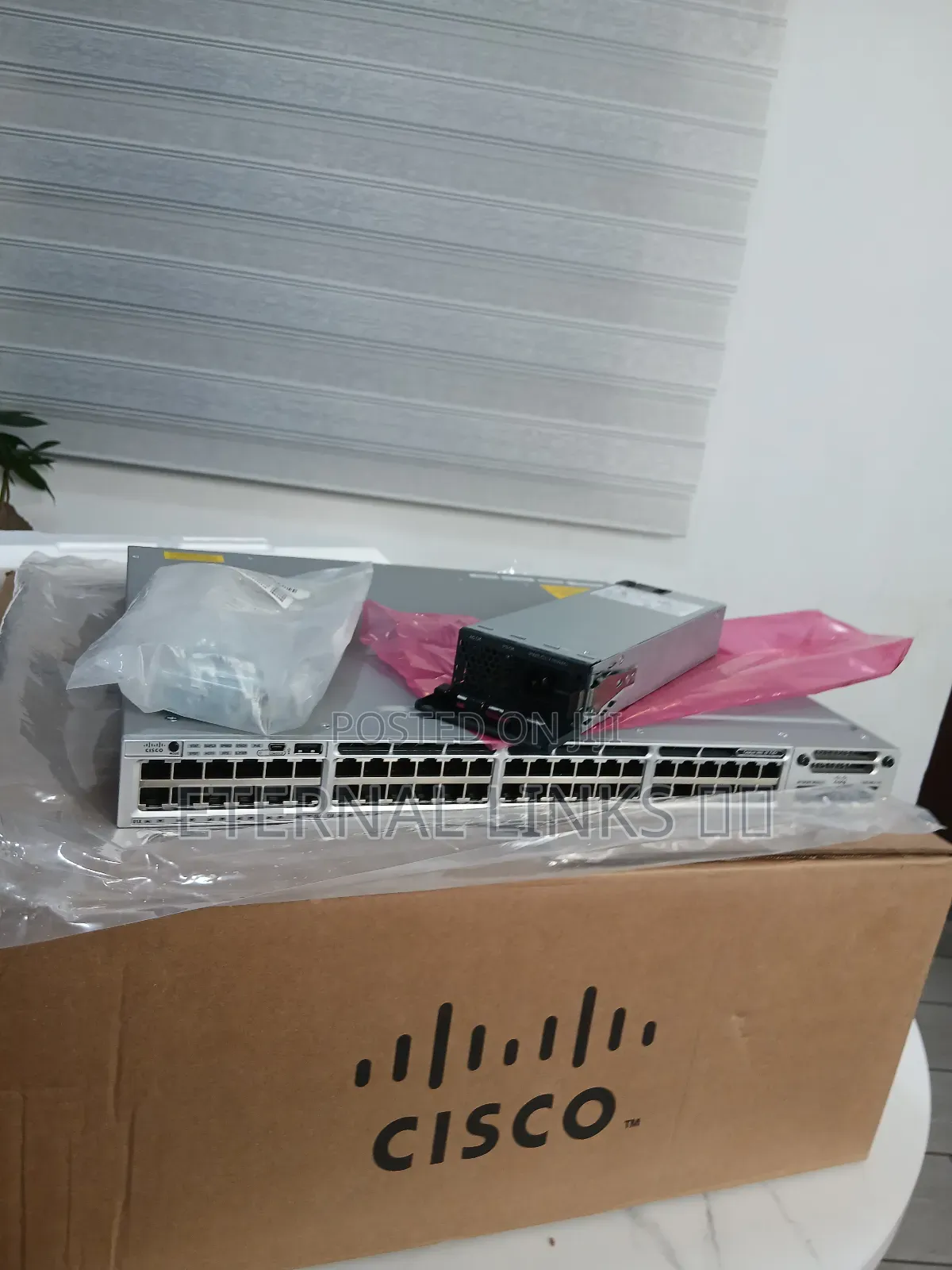 New Cisco 3850 48p Poe+Switch. Discounted